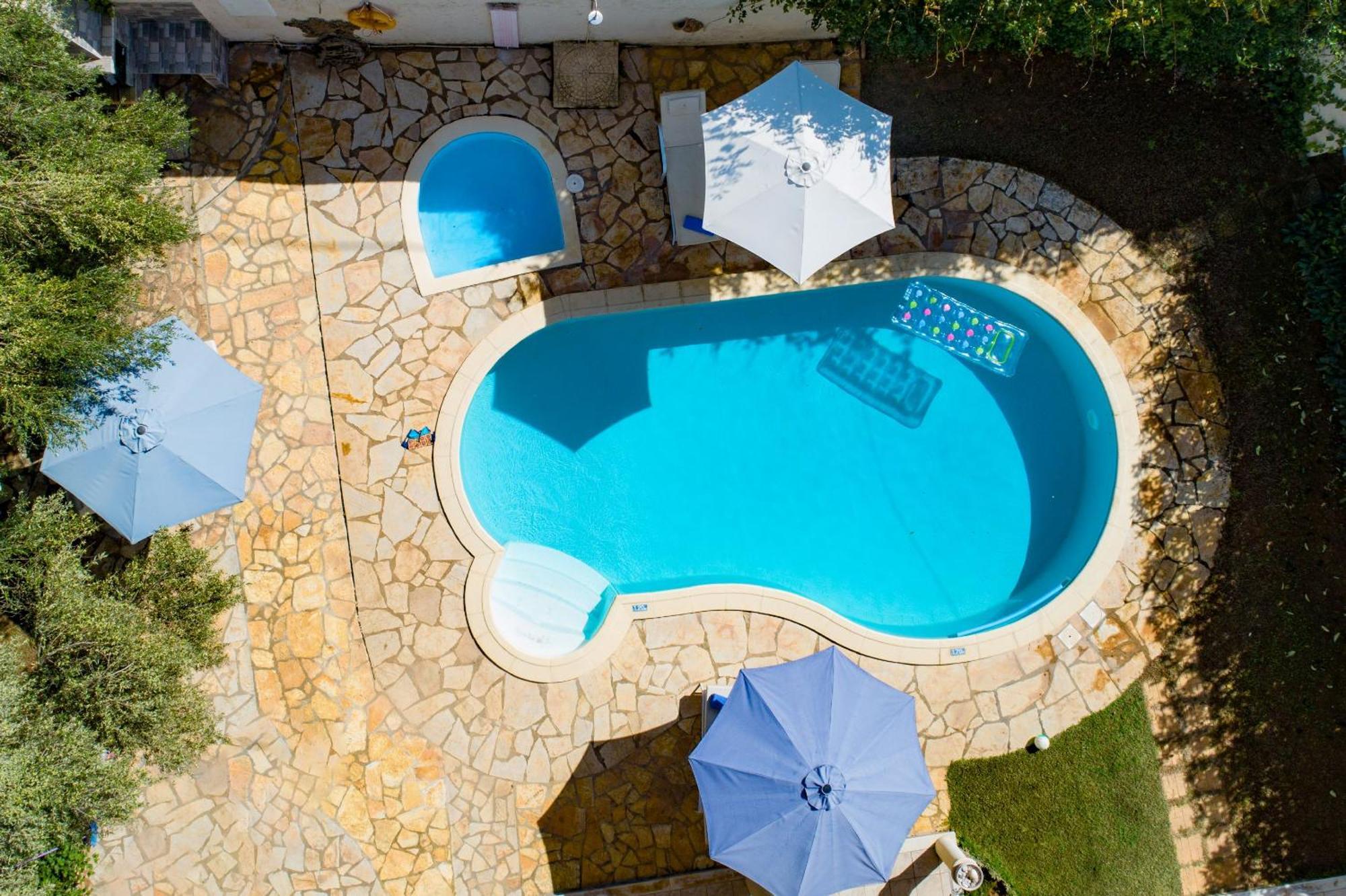 Zaira Villa